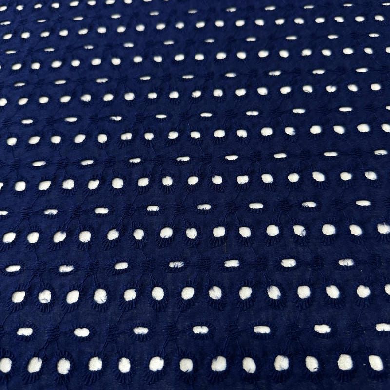 Tecido Lese Bordada Azul Navy • Conexão Tecidos