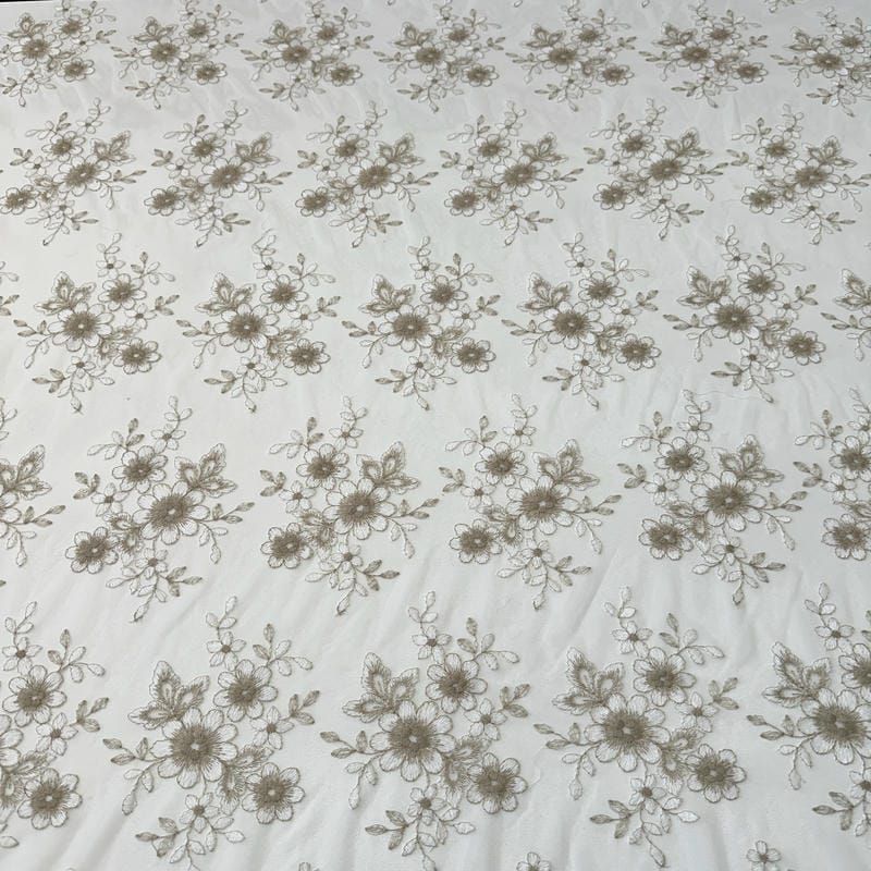 Tule Bordado Barrado Bordado Floral Fendi • Conexão Tecidos