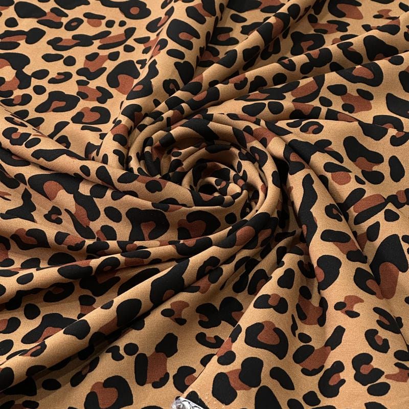Tecido Viscose Estampada Leopardo Savana Clássico • Conexão Tecidos