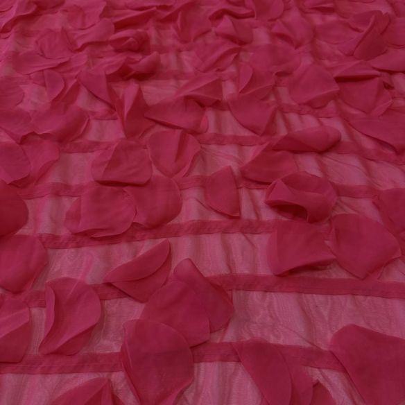 Tecido Musseline Lisa Pétalas Rosa • Conexão Tecidos