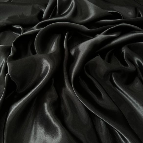 Tecido Crepe Premium Preto • Conexão Tecidos