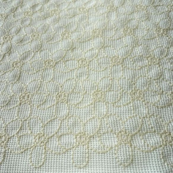Tecido Tela Bordada Natural Off White • Conexão Tecidos
