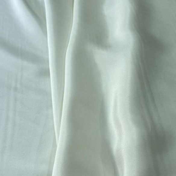 Tecido Palha De Seda Liso Off White • Conexão Tecidos