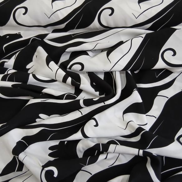 Tecido Viscose Estampada Gatos Preto e Branco • Conexão Tecidos