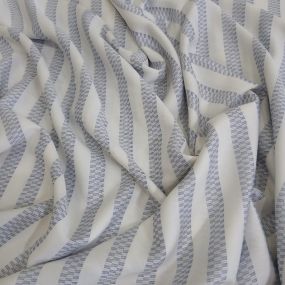Tecido Viscose Estampada Listrada Azul Claro • Conexão Tecidos