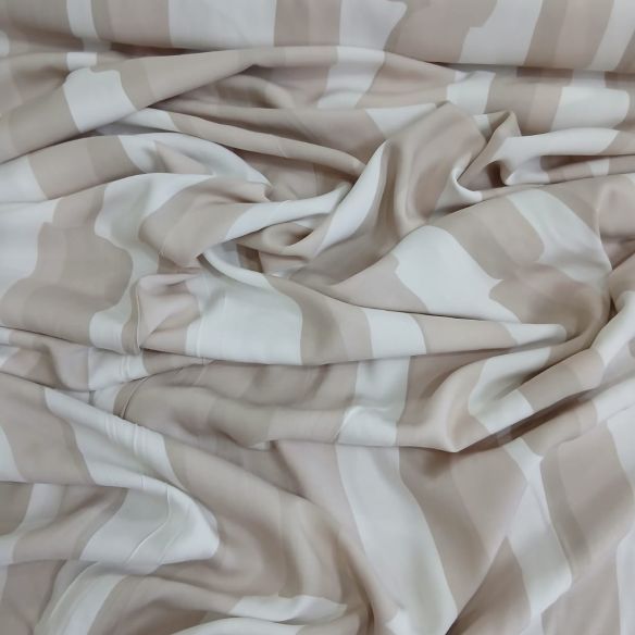 Tecido Viscose Estampada Listras Aquarela Bege • Conexão Tecidos
