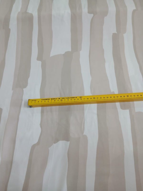 Tecido Viscose Estampada Listras Aquarela Bege • Conexão Tecidos