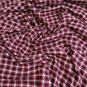 Tecido Viscose Estampada Xadrez Vinho • Conexão Tecidos