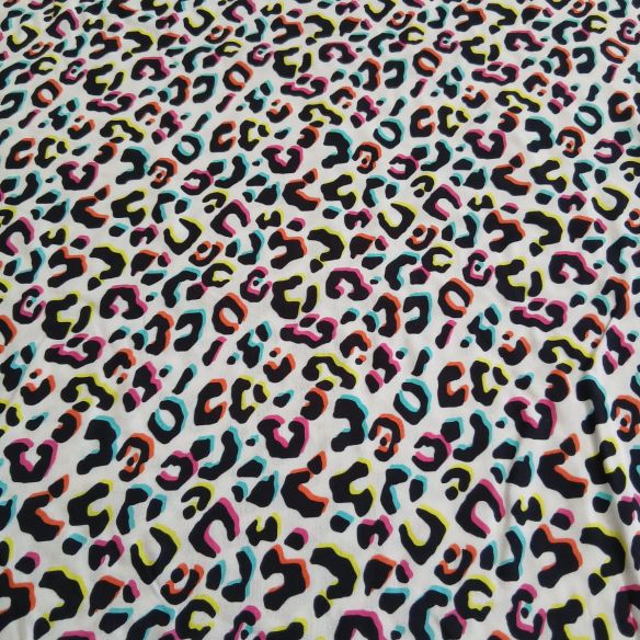 Tecido Viscose Estampada Oncinha Colors • Conexão Tecidos