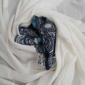 Tecido Viscose Estampada Mandala Paisley Azul • Conexão Tecidos