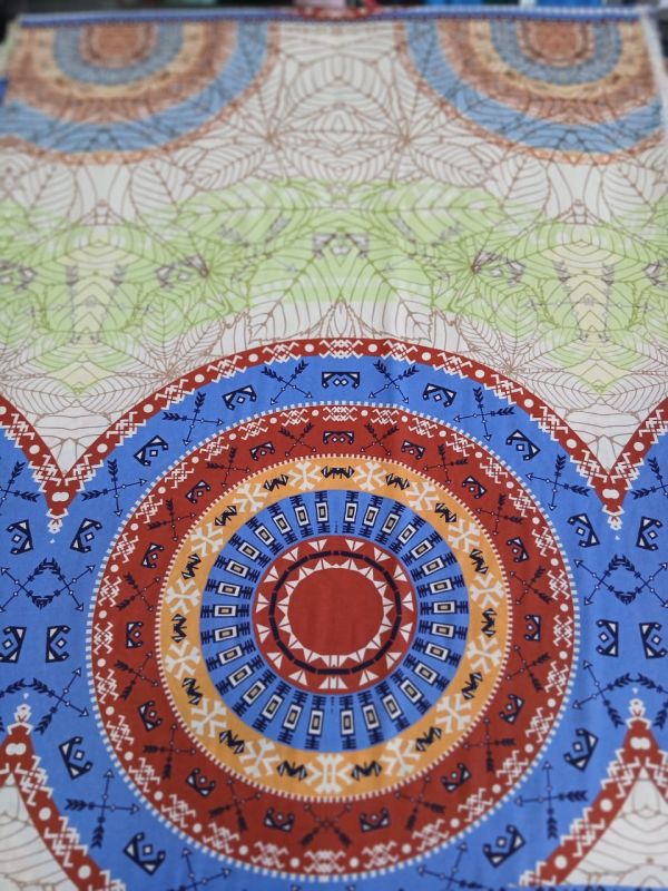 Tecido Viscose Estampada Mandala Étnica Azul e Terracota • Conexão