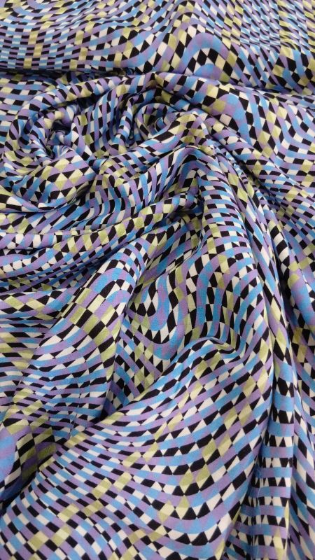 Tecido Viscose Estampada Geométrica Op Art Multicolorida • Conexão