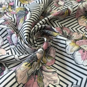 Tecido Tafetá Toque de Seda Floral Geométrico Preto e Rosa • Conexão 2