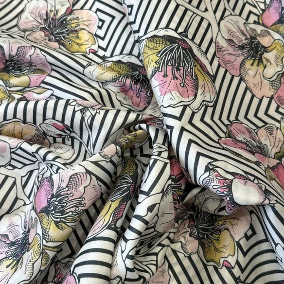 Tecido Tafetá Toque de Seda Floral Geométrico Preto e Rosa • Conexão