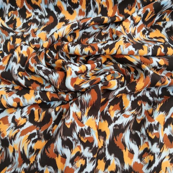 Tecido Viscose Estampada Animal Print Abstrato • Conexão Tecidos