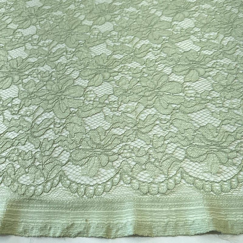 Tecido Renda Chantilly Floral Verde Sálvia • Conexão Tecidos