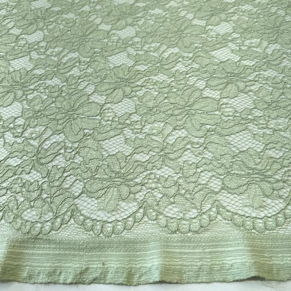 Tecido Renda Chantilly Floral Verde Sálvia • Conexão Tecidos