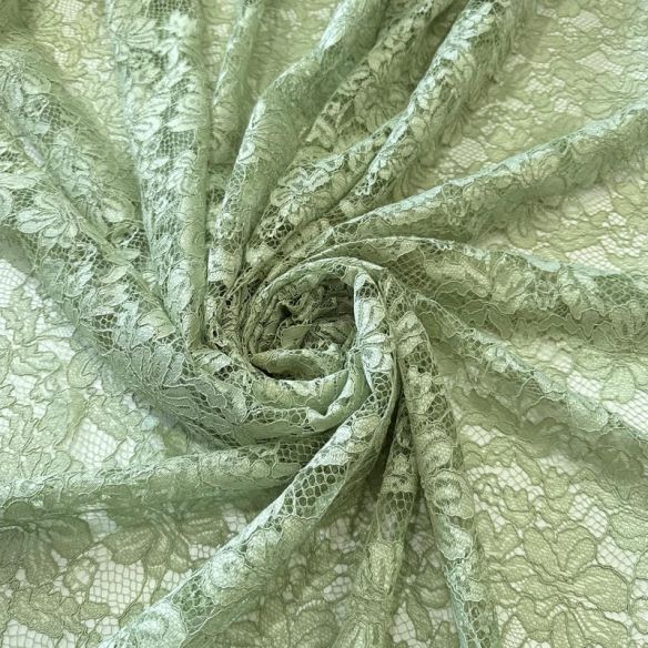 Tecido Renda Chantilly Floral Verde Sálvia • Conexão Tecidos