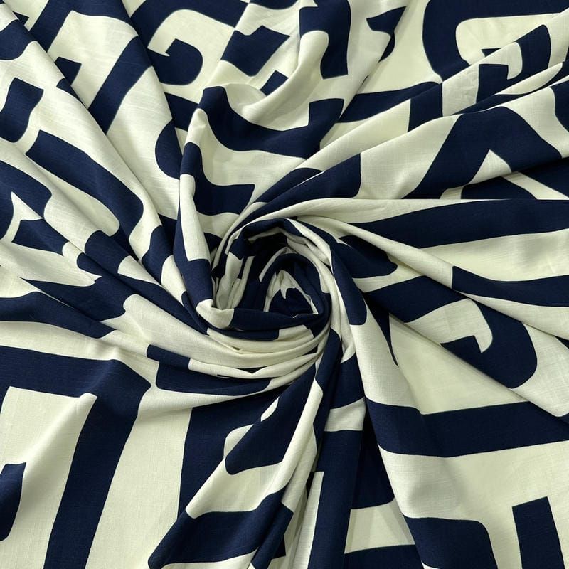 Tecido Viscolinho Estampado Grega Azul Marinho • Conexão Tecidos