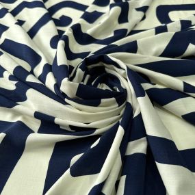 Tecido Viscolinho Estampado Grega Azul Marinho • Conexão Tecidos 2
