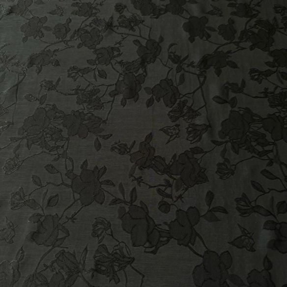 Tecido Jacquard Macio Floral Preto • Conexão Tecidos