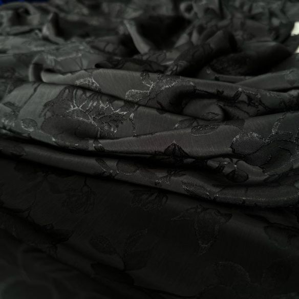 Tecido Jacquard Macio Floral Preto • Conexão Tecidos