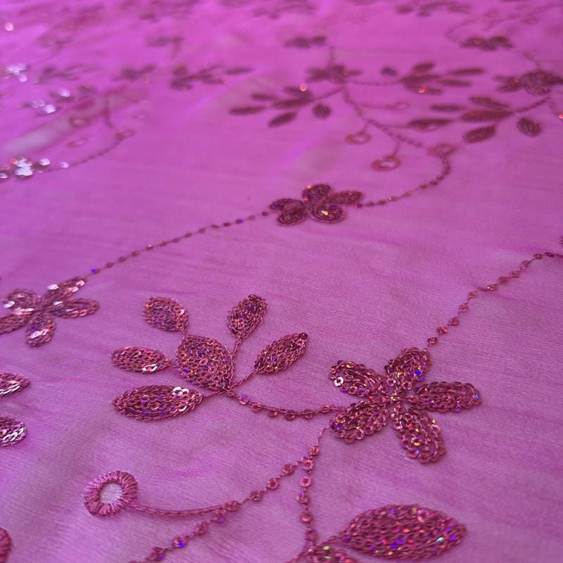 Tecido Musseline De Seda Bordada Indiana Pink • Conexão Tecidos
