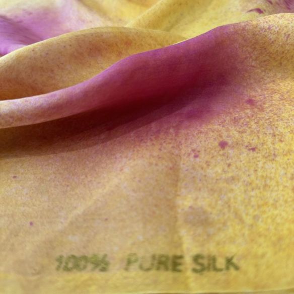 Tecido Palha De Seda Estampada Tie Dye Amarelo e Fúcsia • Conexão