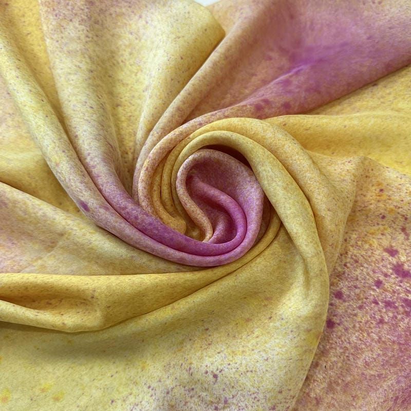 Tecido Palha De Seda Estampada Tie Dye Amarelo e Fúcsia • Conexão