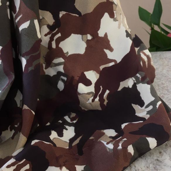 Tecido Crepe De Chine Horse • Conexão Tecidos