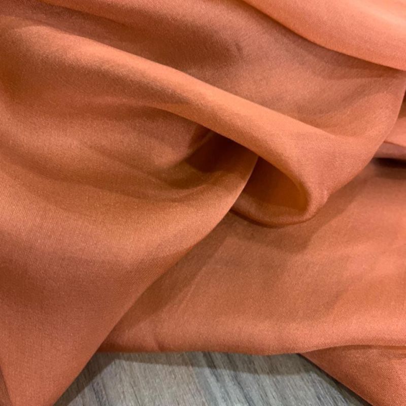 Tecido Palha De Seda Liso Ocre • Conexão Tecidos