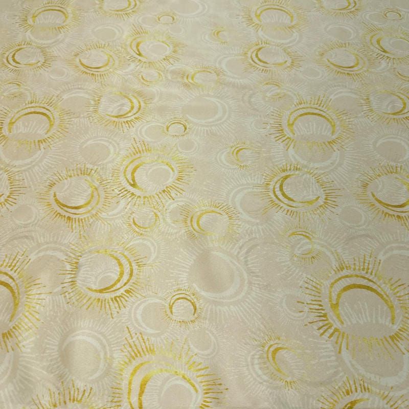 Tecido Cetim de Seda Estampado Luar Mágico