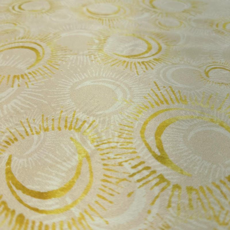 Tecido Cetim de Seda Estampado Luar Mágico