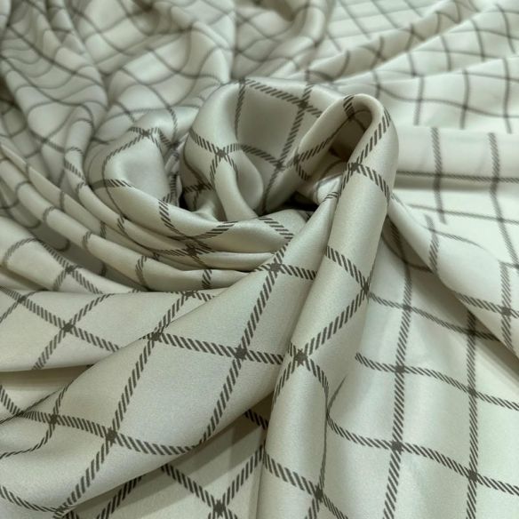 Tecido Cetim de Seda Estampado Xadrez Belga