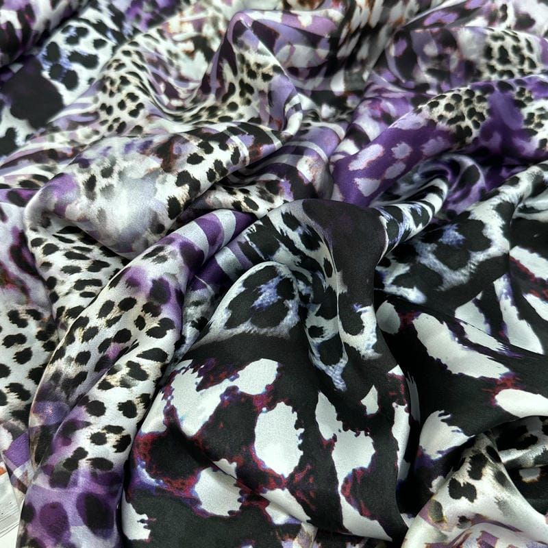 Tecido Cetim de Seda Estampado Onça Roxo