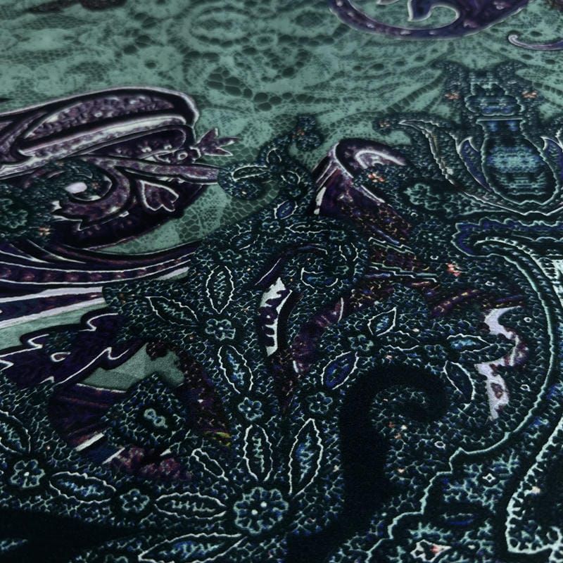 Tecido Cetim de Seda Pura Estampada Paisley Noturno • Conexão Tecidos