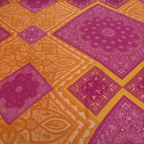 Tecido Cetim de Seda Pura Estampada Bandana Laranja e Pink • Conexão