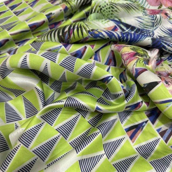 Tecido Cetim de Seda Pura Estampada Barrado Tropical Geométrico •