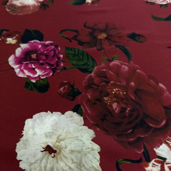 Tecido Cetim de Seda Estampado Floral Botânico Marsala