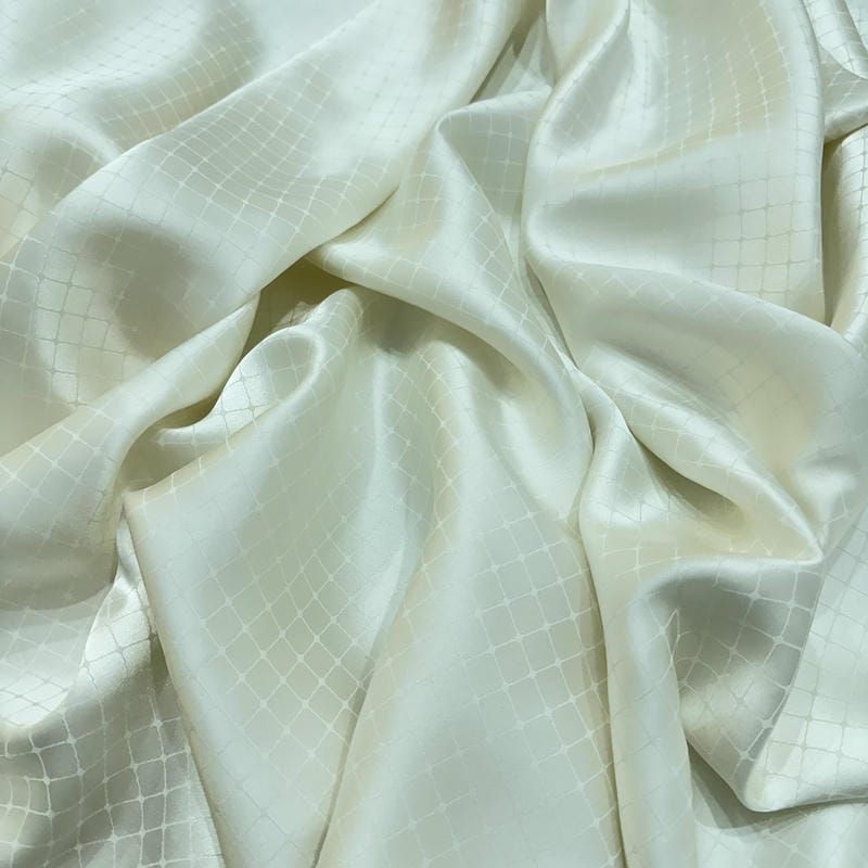 Tecido Cetim de Seda Liso Maquinetado Off White