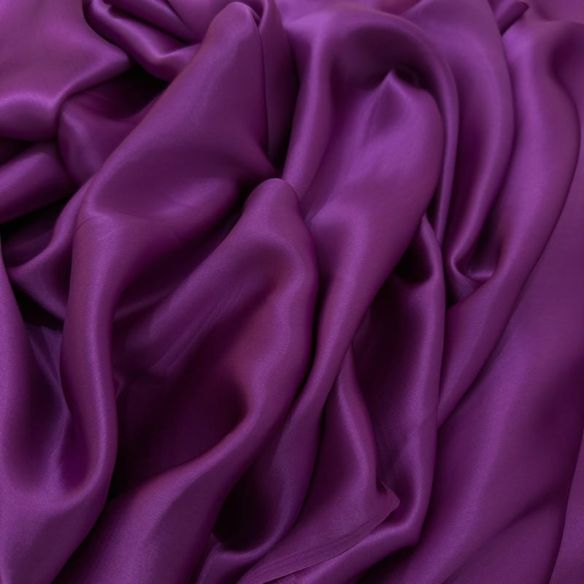 Tecido Cetim de Seda Pura Roxo Ametista • Conexão Tecidos