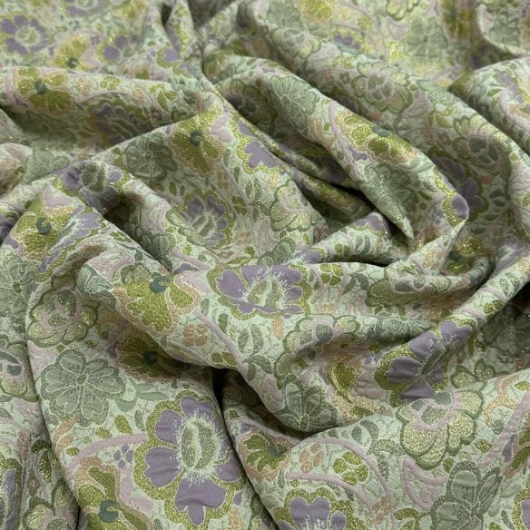 Tecido Jacquard Brocado Floral Verde Chá com Lilás • Conexão Tecidos