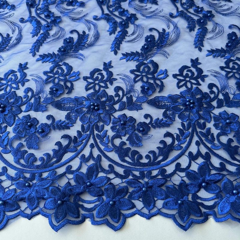Tecido Tule Bordado com Pedrarias Azul Bic Floral • Conexão Tecidos
