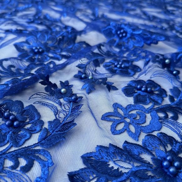 Tecido Tule Bordado com Pedrarias Azul Bic Floral • Conexão Tecidos