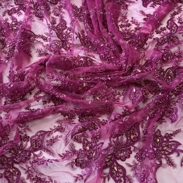 Tecido Tule Bordado com Pedrarias Marsala Rosé • Conexão Tecidos