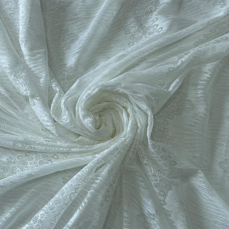 Tecido Renda Chantilly Toque de Pêssego Off White • Conexão Tecidos