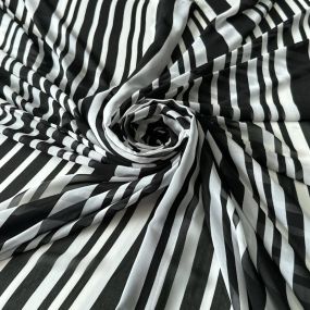 Tecido Musseline Estampada Listras Verticais Preto e Branco • Conexão 2