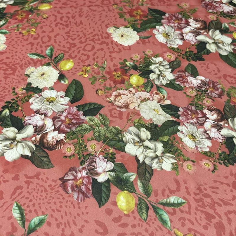Tecido Musseline Estampada Jardim Citrus Rosa Goiaba • Conexão Tecidos