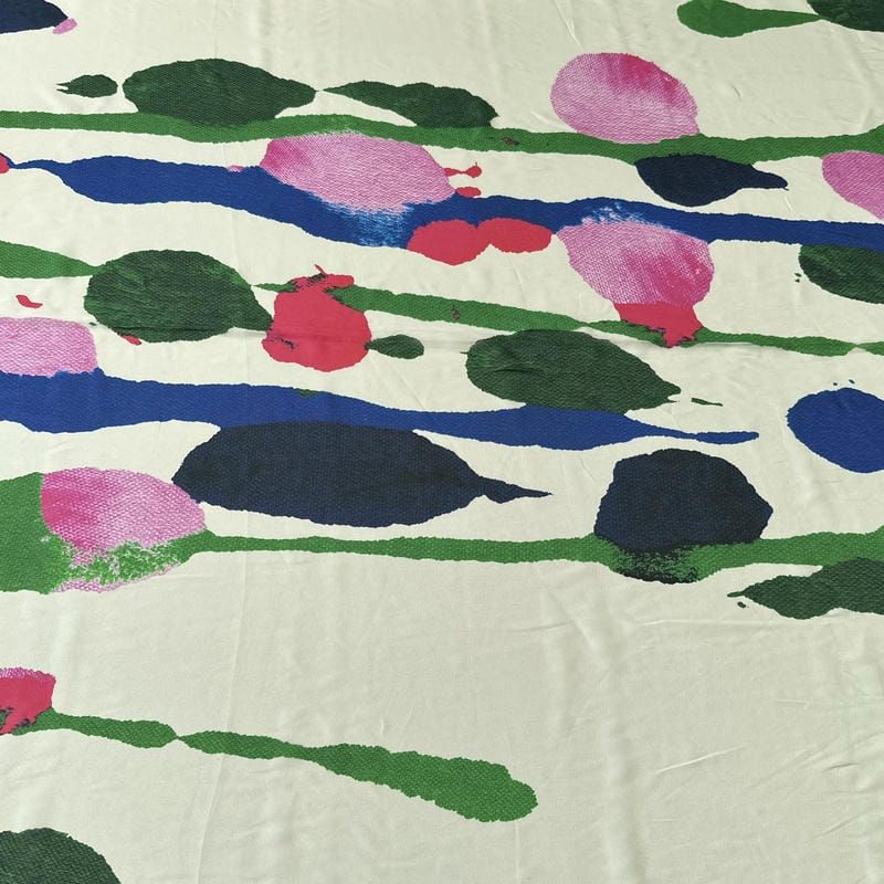 Tecido Musseline de Viscose Estampada Artística Off White • Conexão