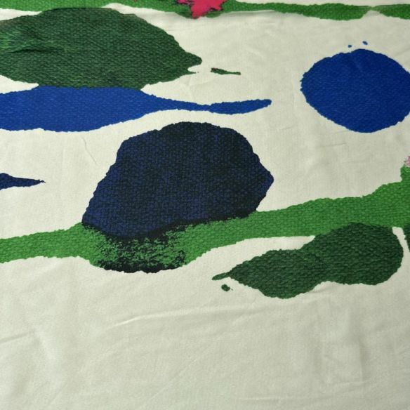 Tecido Musseline de Viscose Estampada Artística Off White • Conexão